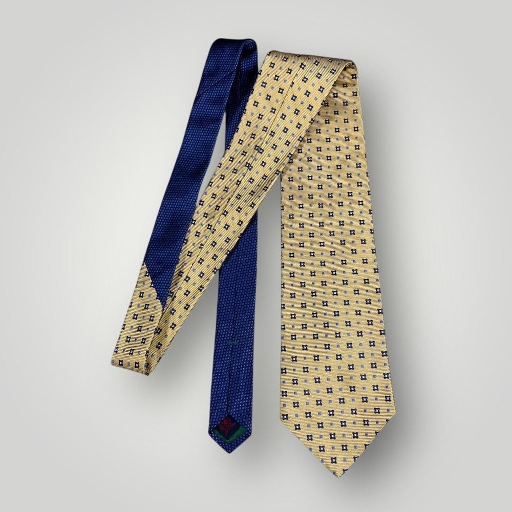 Tommy Hilfiger Tie Mens Silk‎ Beige Blue Geometric Pattern Made in USA Classic